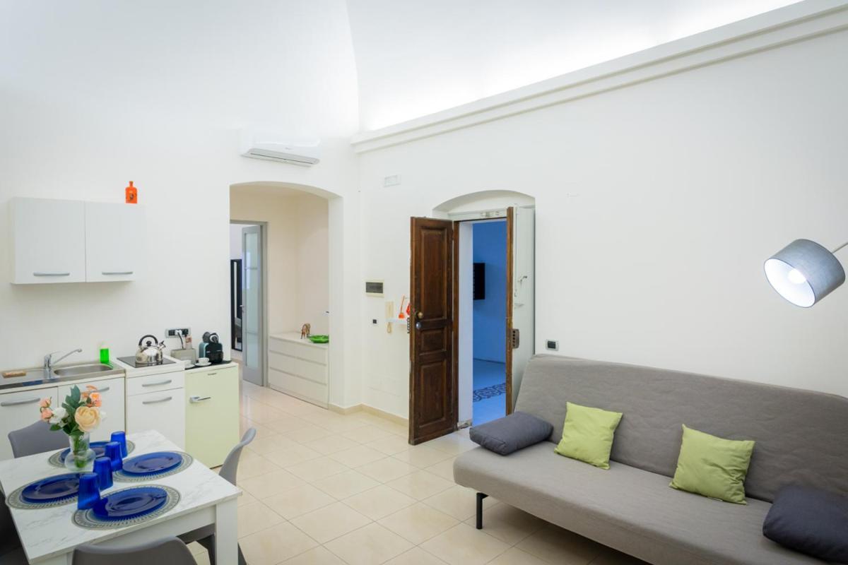 Antica Dimora Capruzzi Apartment Bari Exterior foto