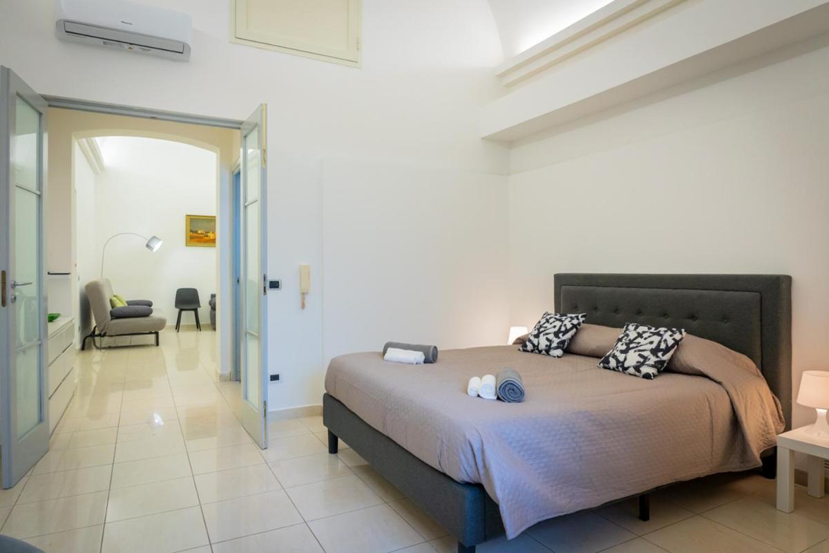 Antica Dimora Capruzzi Apartment Bari Exterior foto